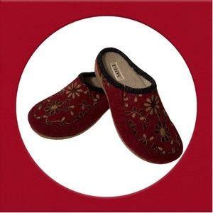 Taos Womens Woolderness 2 Comfort Wool Clogs Mule shoes sz 40/9